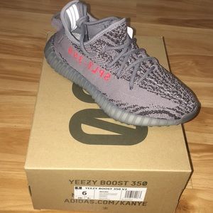 Yeezy Boost 350 V2
